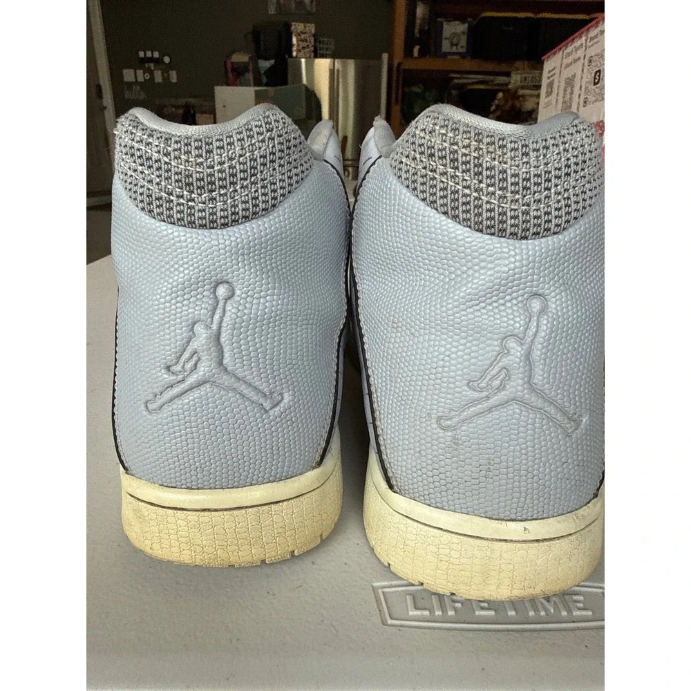 Jordan Wolf Grey Laser Cut High Top Sneakers Men 11 705141-003
